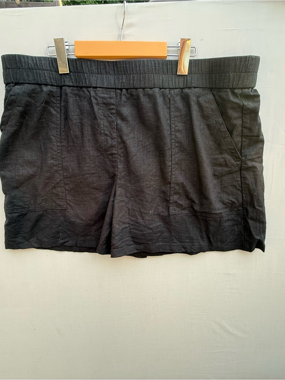 Women’s Black Linen Blend Casual Shorts